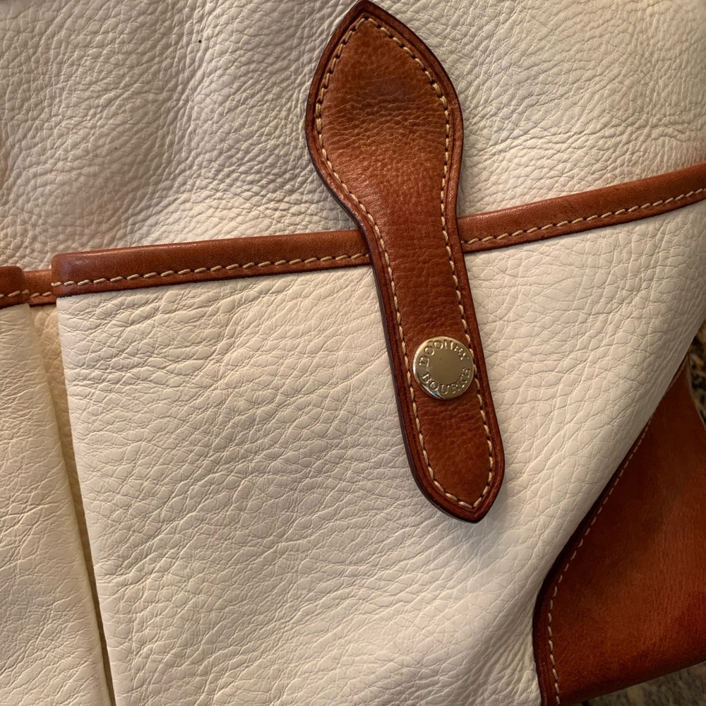 Vintage Dooney & Bourke purse - Picture 10 of 12